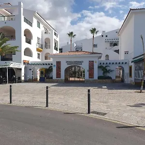 Pueblo Torviscas 3*, Costa Adeje (Tenerife) Spain